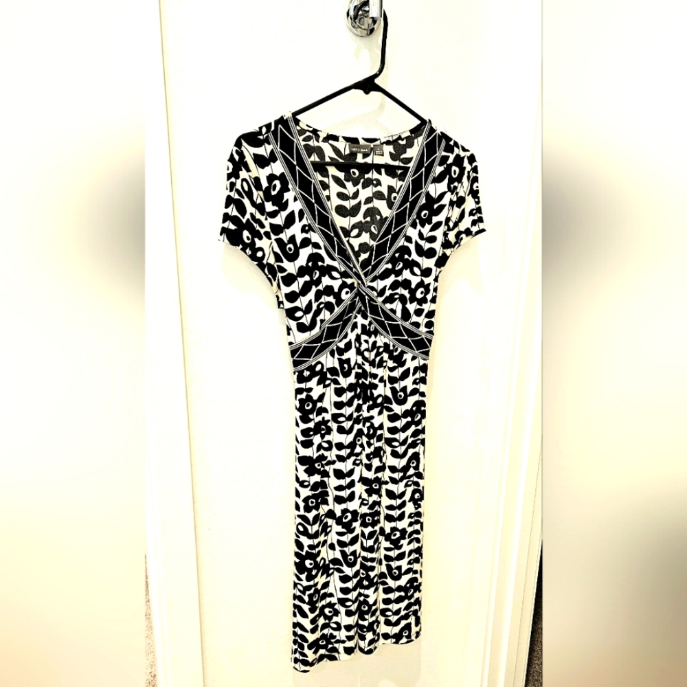Apt. 9 black and white stretch dress, Size Large